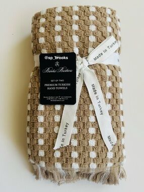 🎁2PC Brooks Brothers Premium Turkish Cotton Hand Towel Set -Waffle Tan and White